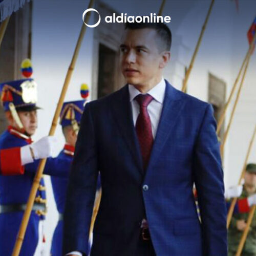 NOBOA PIDE BAJAR A LA MITAD EL GASTO PARA EL CAMBIO DE MANDO