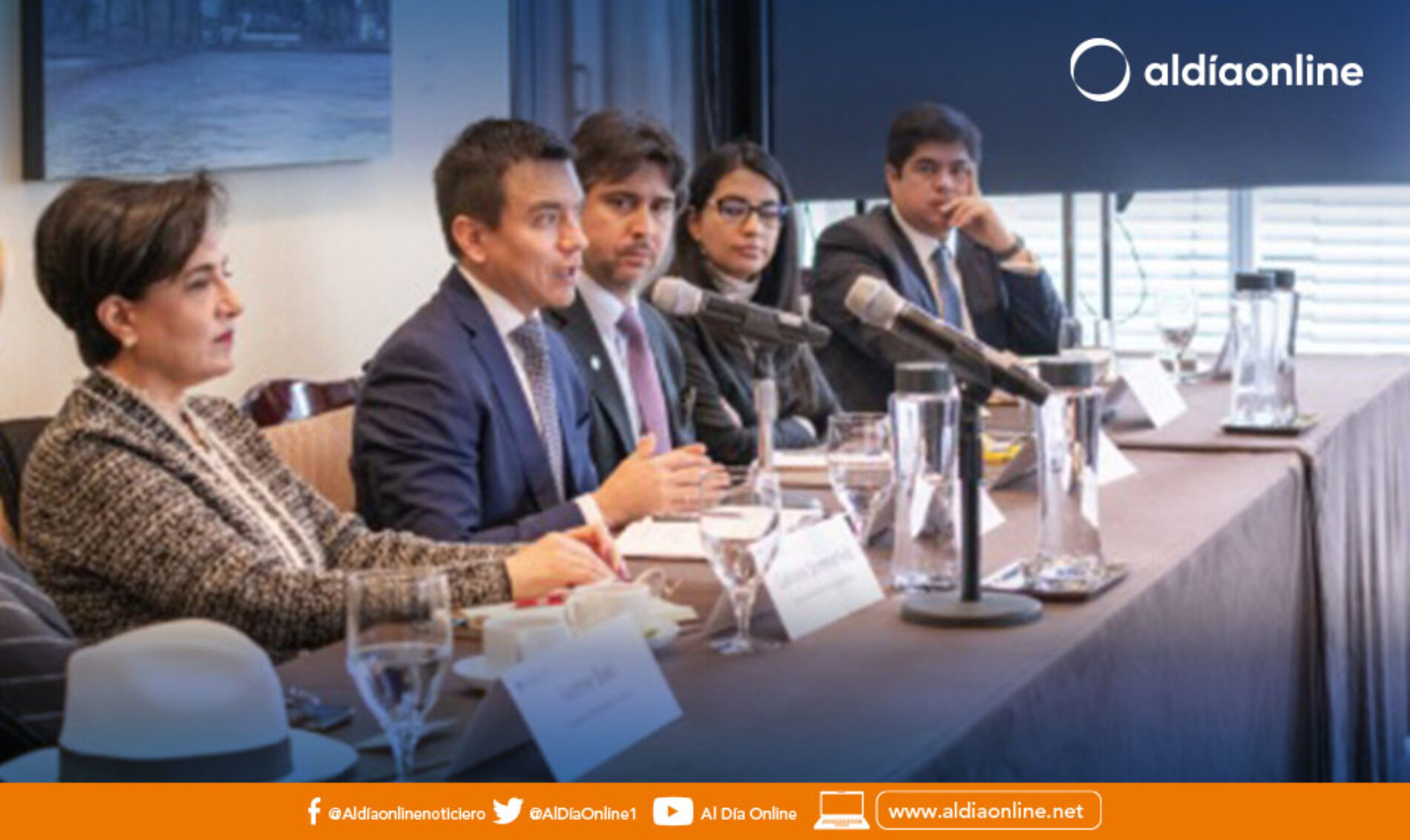 DANIEL NOBOA DICE QUE SU REFORMA TRIBUTARIA NO INCLUIRÁ SUBIR IMPUESTOS