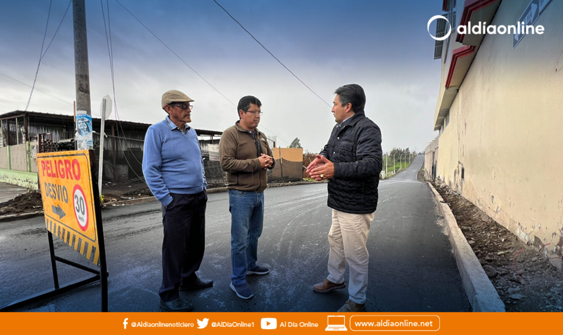 ALCALDE DE LATACUNGA RECORRE OBRAS EN EJECUCIÓN EN MULALÓ