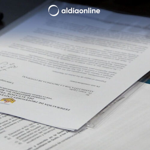 ASAMBLEÍSTA POR COTOPAXI RECHAZA PROPUESTA DEL ALZA DEL IVA Y EL NO COBRO DE IMPUESTOS A GRANDES EMPRESARIOS.(VIDEO)