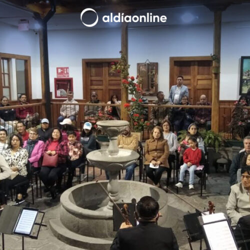 EN EL CENTRO CULTURAL PACHANO LALAMA SE REALIZA LA EXPOSICIÓN DE LA MUESTRA DEL TALLER PERMANENTE DE ADULTOS MAYORES. 