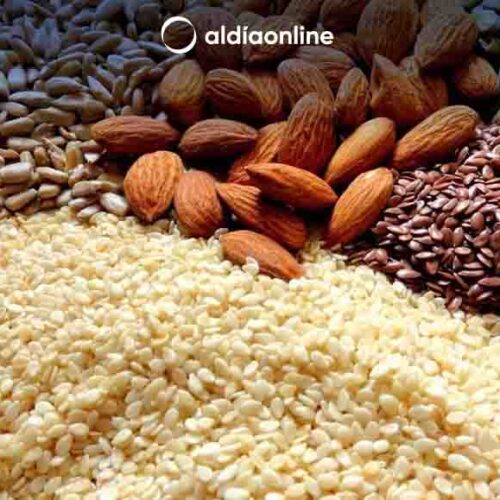 ¿CUÁLES SON LOS ALIMENTOS QUE APORTAN COLÁGENO Y PODRÍAN AYUDARNOS A MANTENER UNA PIEL LIBRE DE ARRUGAS?