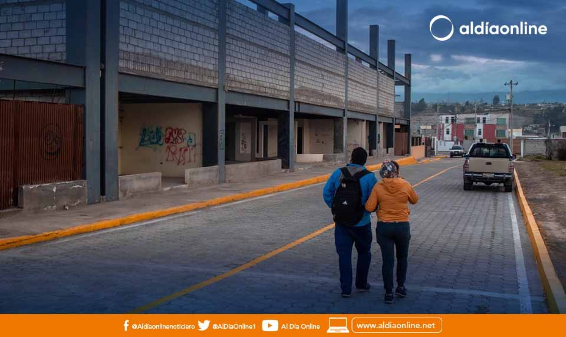 CALLE LOS AVELLANOS INAUGURA ADOQUINADO Y SE CONECTA A LA AVENIDA UNIDAD NACIONAL