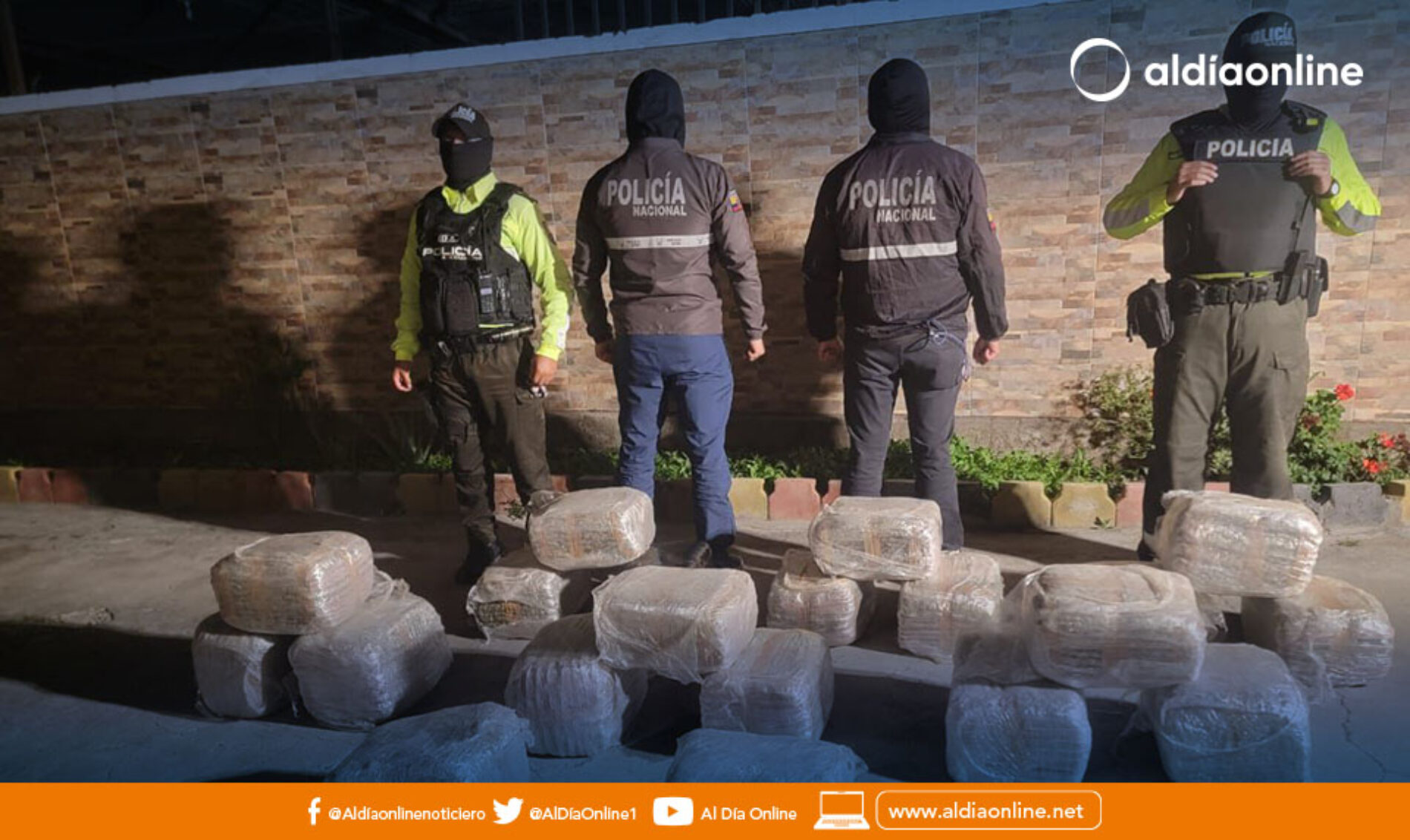 RETENCIÓN DE VEHÍCULO ABANDONADO EN LA VÍA PUJILÍ LA MANÁ CON SUSTANCIAS SUJETAS A FISCALIZACIÓN