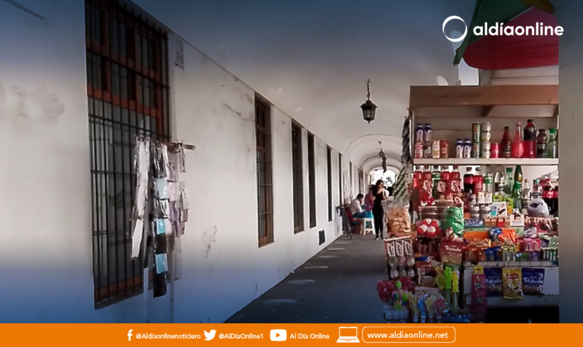 ESTABLECIMIENTOS REGULADOS SEGÚN SUS CATEGORÍAS Y REQUISITOS PARA EL PERMISO ANUAL DE FUNCIONAMIENTO