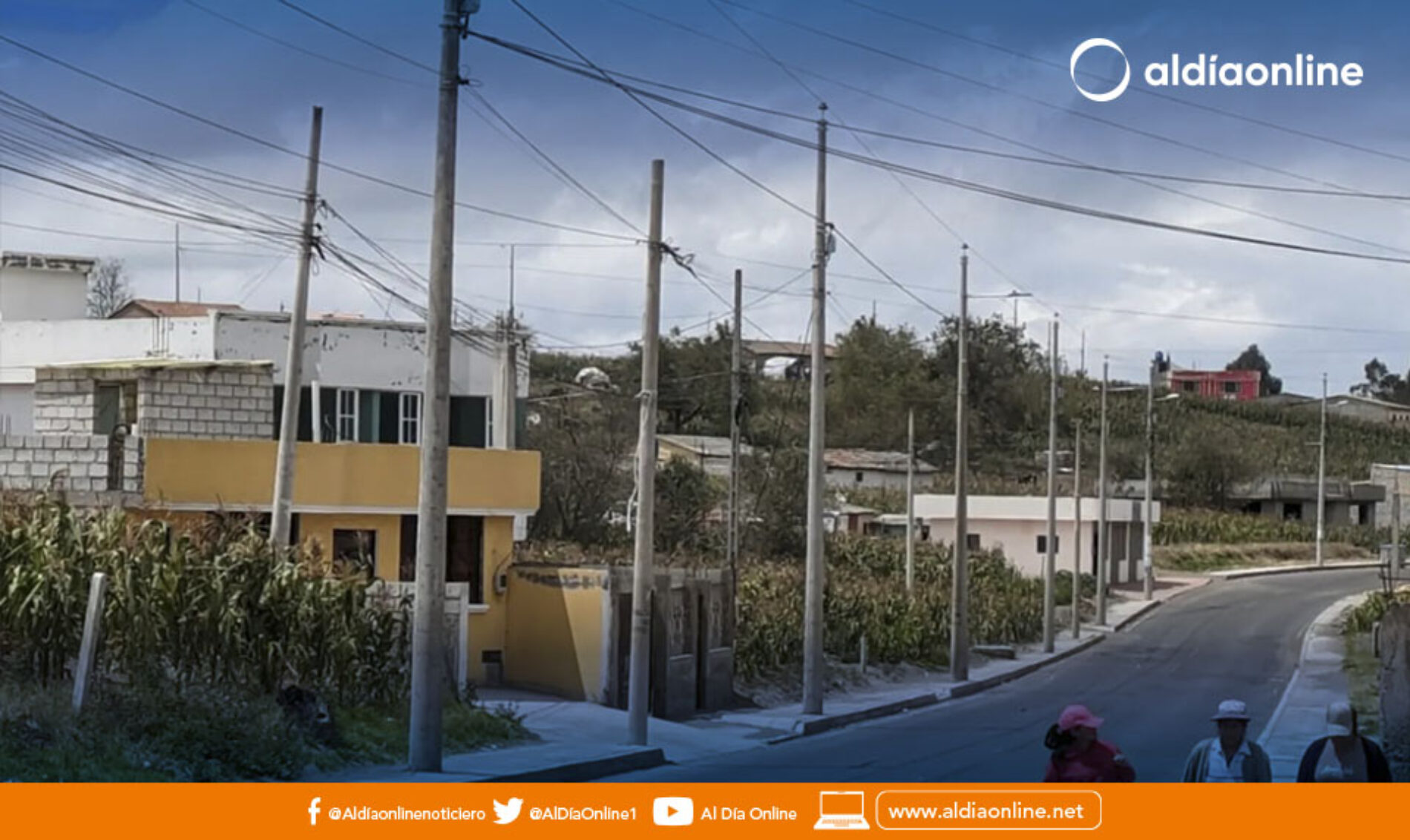CON UNA INVERSIÓN DE 134.726 DOLARES ELEPCO S.A. COTOPAXI INAUGURÓ ALUMBRADO PÚBLICO, MEJORA DE RED EN CUICUNO