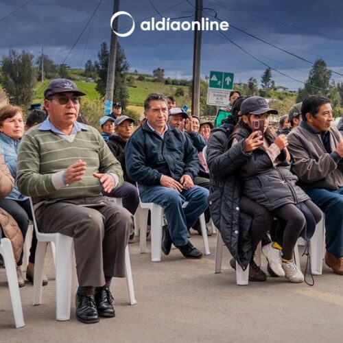 MUNICIPIO DE LATACUNGA ENTREGA ANILLO VIAL EN MULALÓ