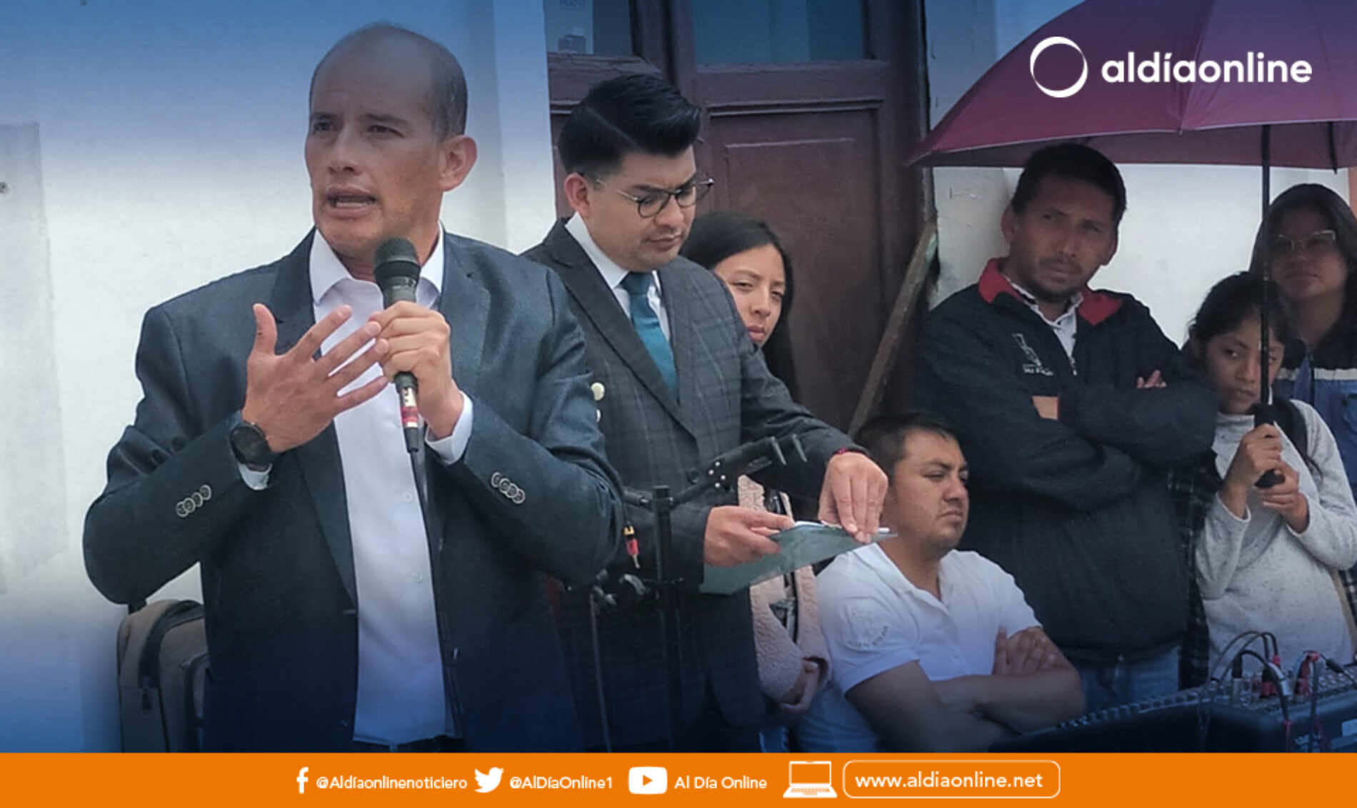 INSTITUTO VICENTE LEÓN INAUGURA BIBLIOTECA AL SERVICIO DE LA COMUNIDAD ACADÉMICA Y LA CIUDADANÍA