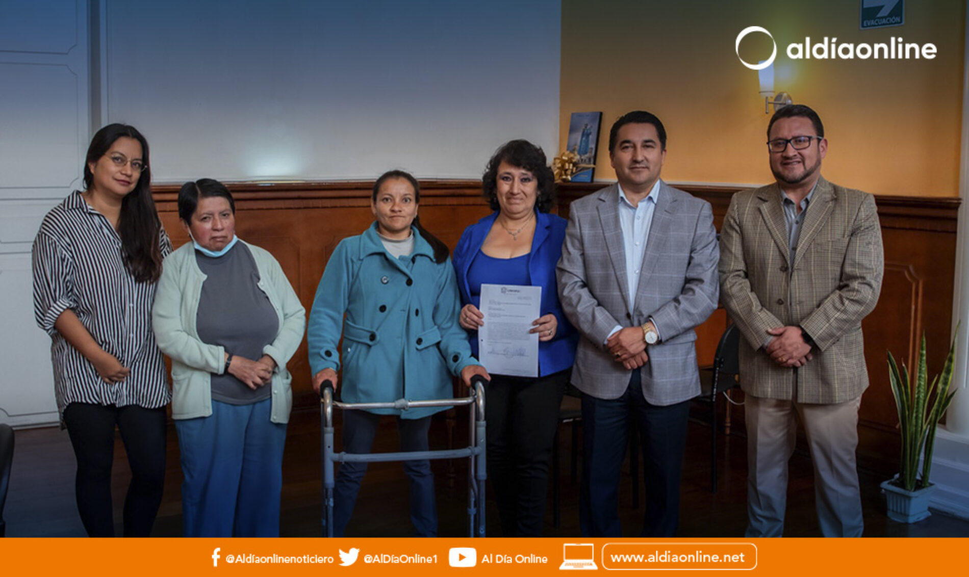 LATACUNGA BRINDA APOYO A PERSONAS CON DISCAPACIDAD
