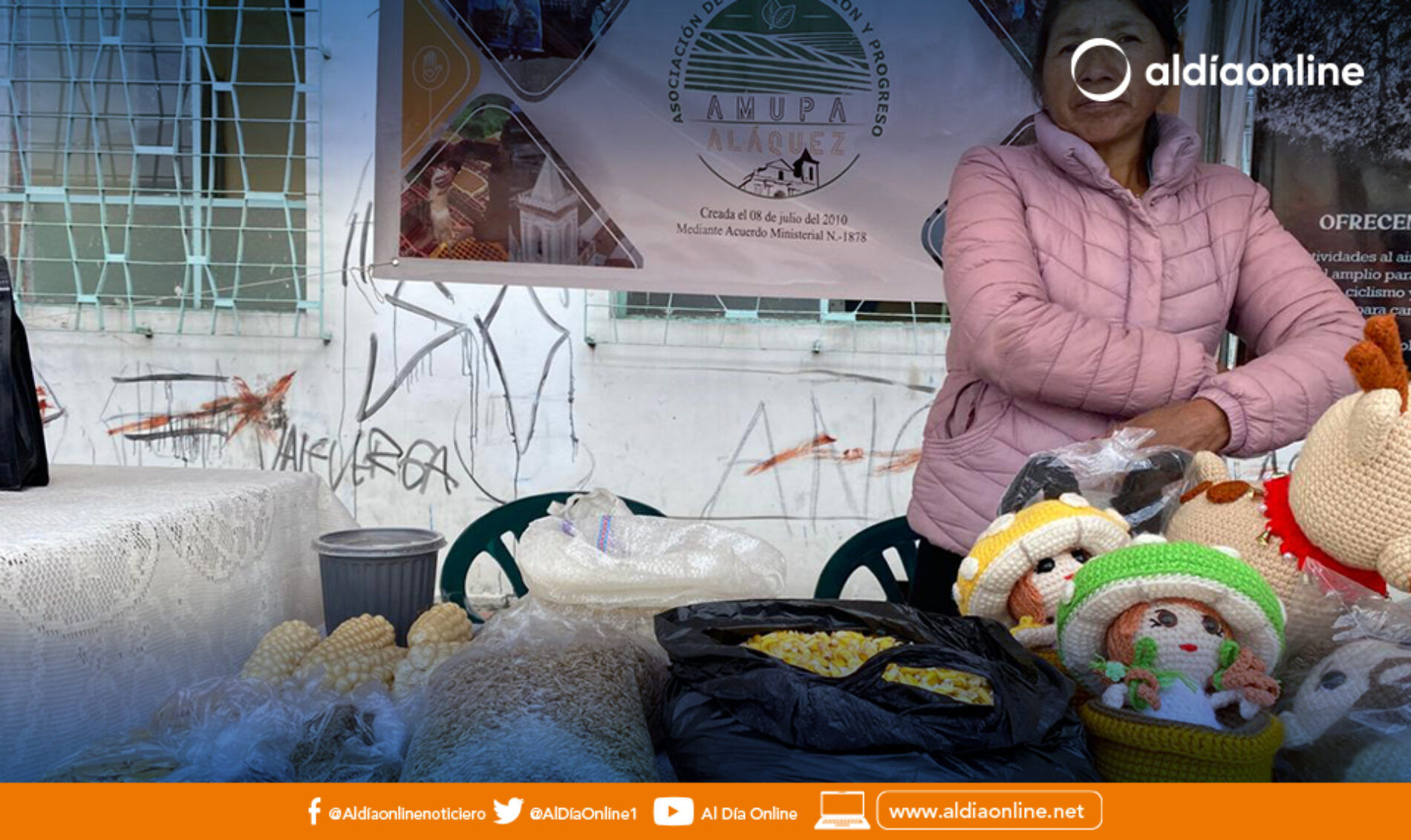 MÁS DE 50 PEQUEÑOS PRODUCTORES PARTICIPAN EN FERIA DE INTERCAMBIO DE SEMILLAS