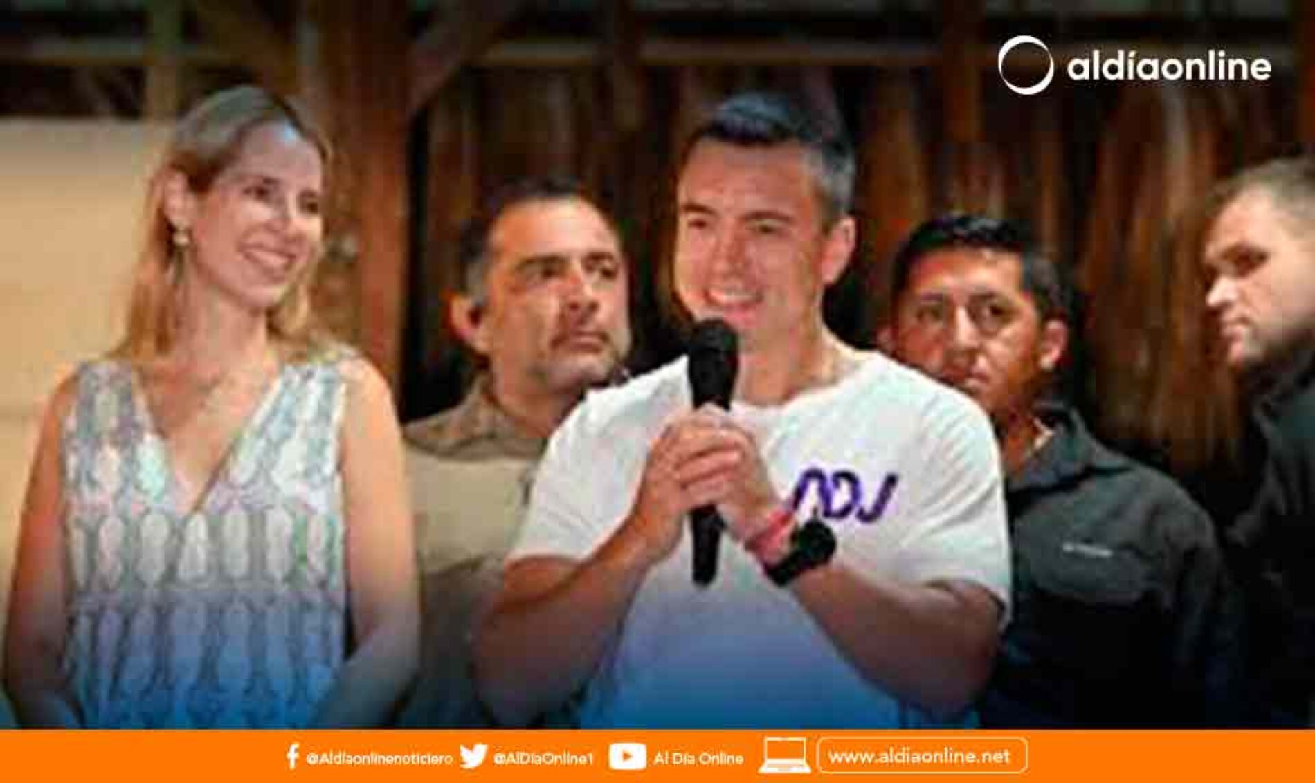 SEIS POLÉMICAS DEL PRESIDENTE DANIEL NOBOA EN SU PRIMER SEMESTRE DE GESTIÓN