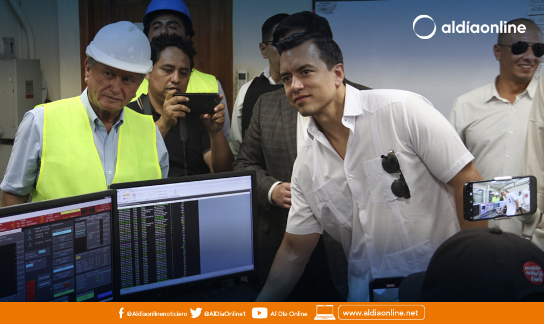 EL PRESIDENTE NOBOA SUPERVISÓ LA CENTRAL TÉRMICA DOCTOR ENRIQUE GARCÍA