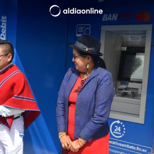 COOPERATIVA DE AHORRO Y CRÉDITO AMBATO INAGURÓ EL CAJERO AUTOMÁTICO EN LATACUNGA (VIDEO)