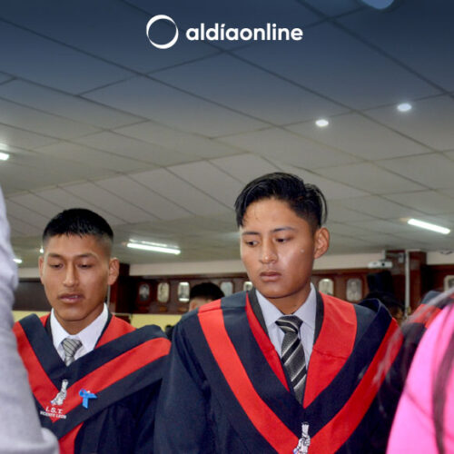 176 NUEVOS PROFESIONALES SE INCORPORARON EN EL IST VICENTE LEÓN EN TRES ESPECIALIDADES (VIDEO)