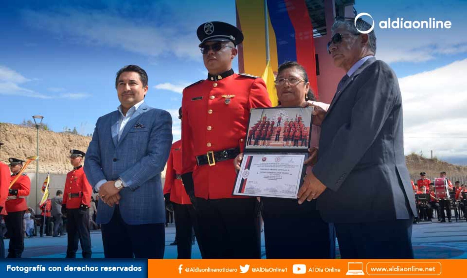 30 NUEVOS BOMBEROS PROFESIONALES GRADUÓ EL CENTRO DE FORMACIÓN ESPECIALIZADA DE LATACUNGA (VIDEO)