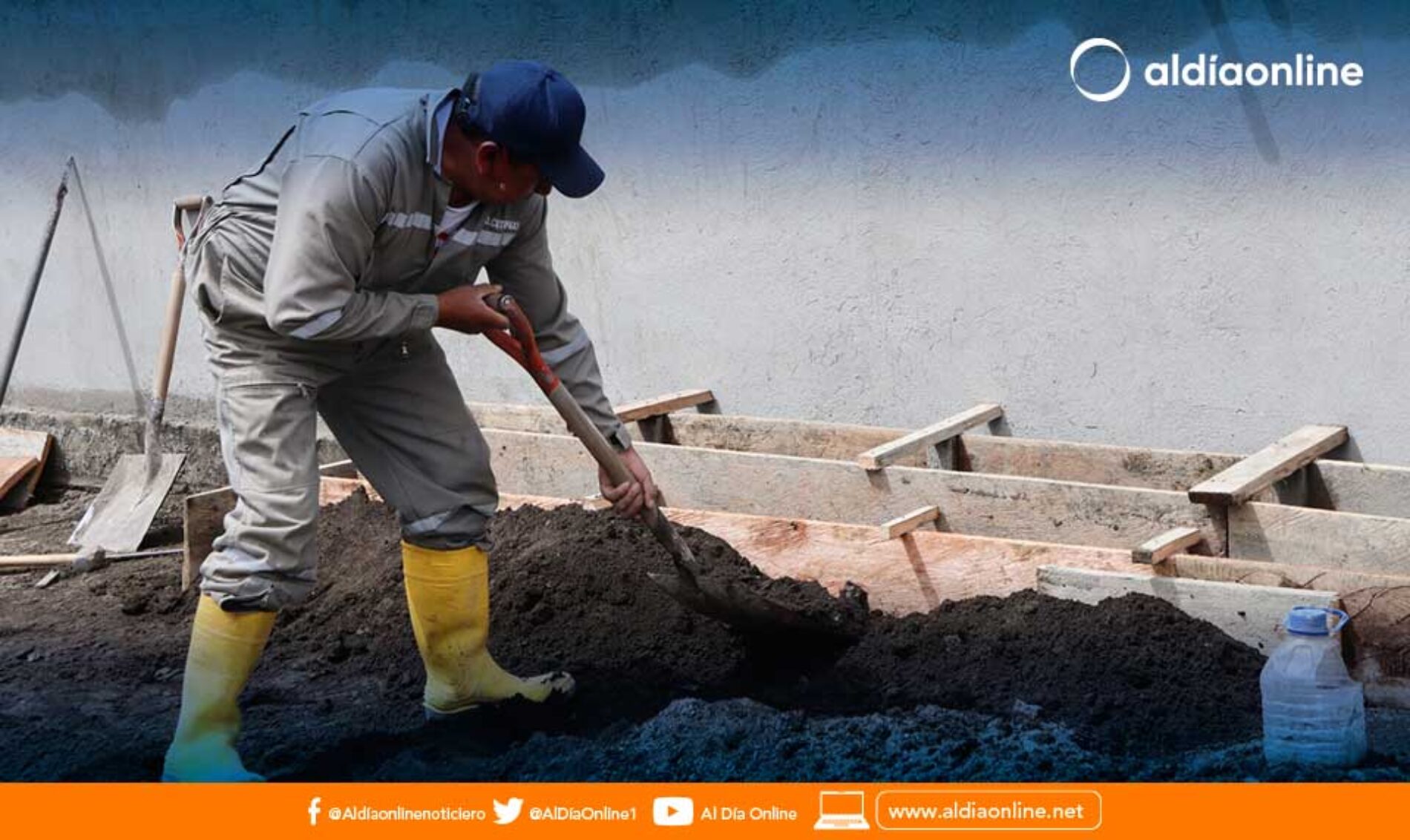 PREFECTURA DE COTOPAXI TRABAJA EN OBRAS DE RIEGO EN BENEFICIO DE LA PRODUCCIÓN AGRÍCOLA.