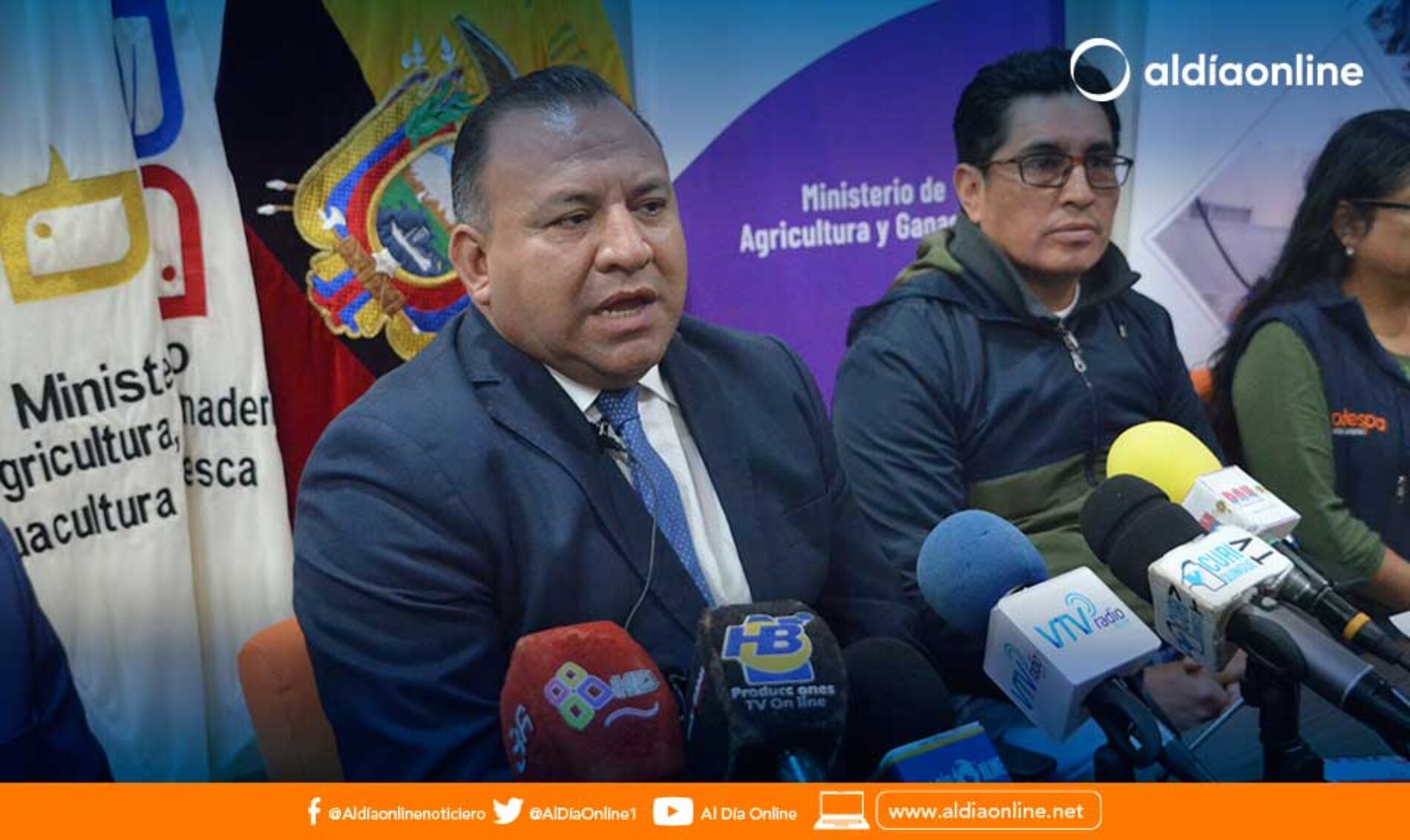 TALLER DE INDUSTRIALIZACIÓN DEL HELADO DE CREMA PARA FORTALECER AL SECTOR PRODUCTOR DE LAS PROVINCIAS DE COTOPAXI, TUNGURAHUA Y CHIMBORAZO.(VIDEO)