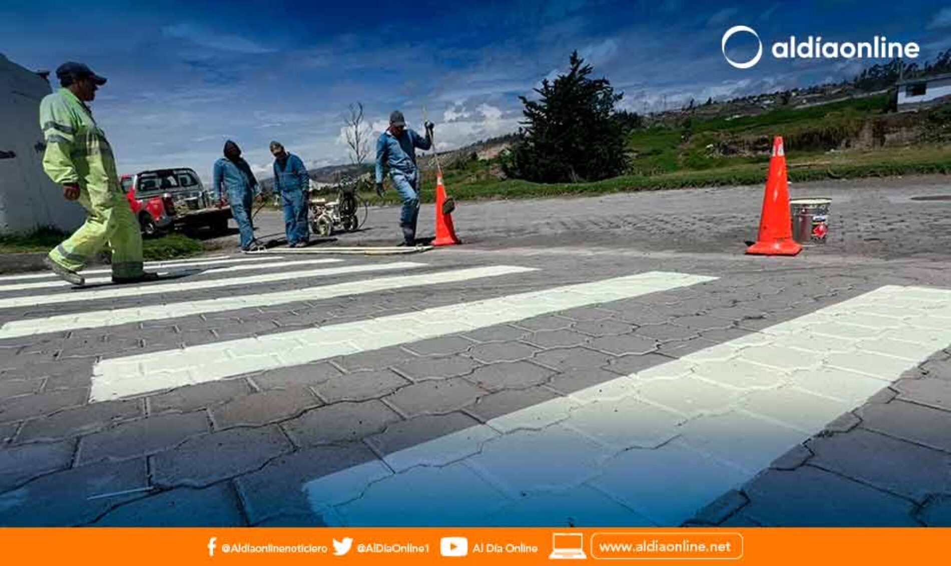 NUEVAS VÍAS ADOQUINADAS EN CIUDADALE VÁCONEZ CUVI ENTREGA GAD.M LATACUNGA