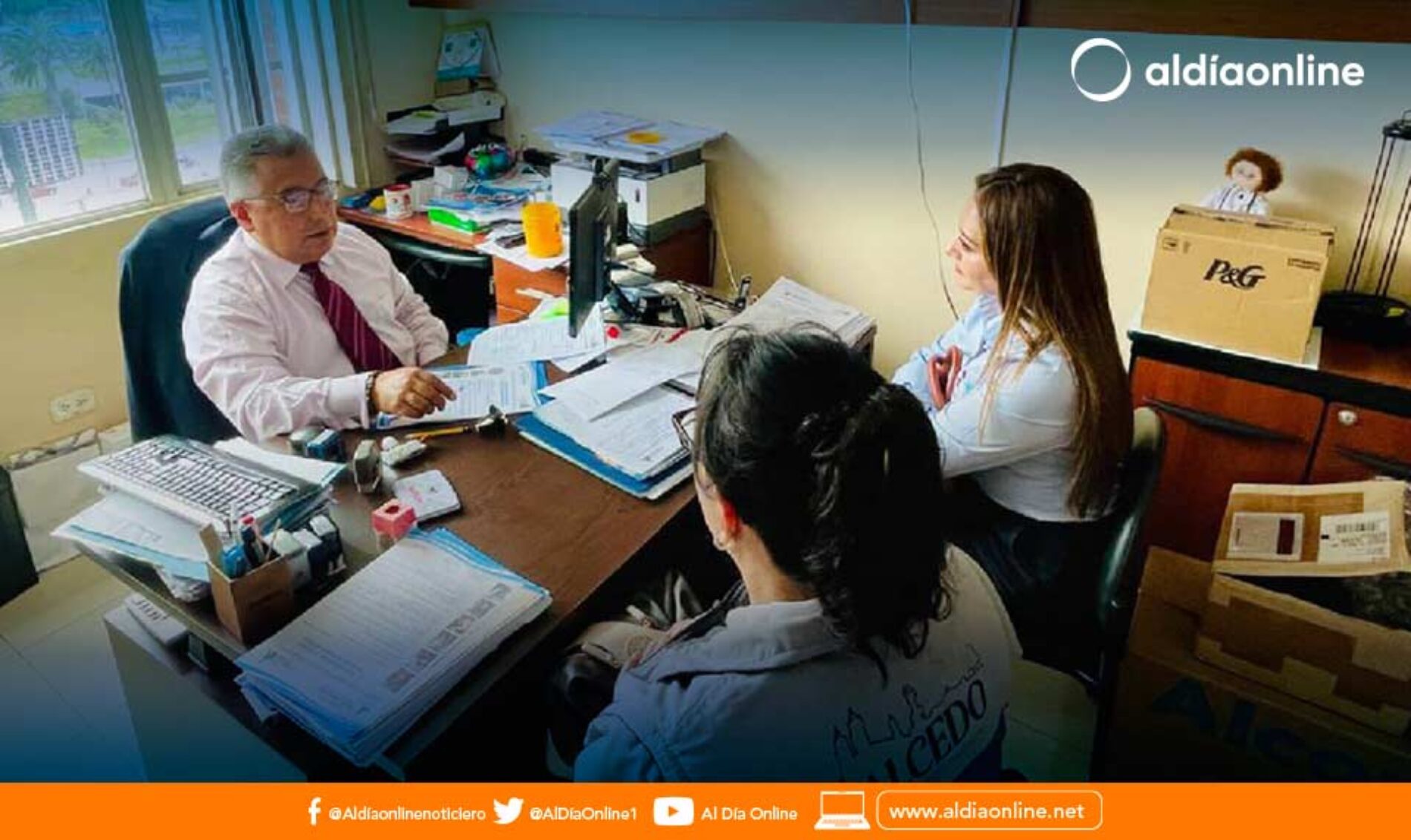 PRESIDENTA DEL PATRONATO DE SALCEDO RECIBE APOYO DE LA FUNDACIÓN VISTA PARA TODOS