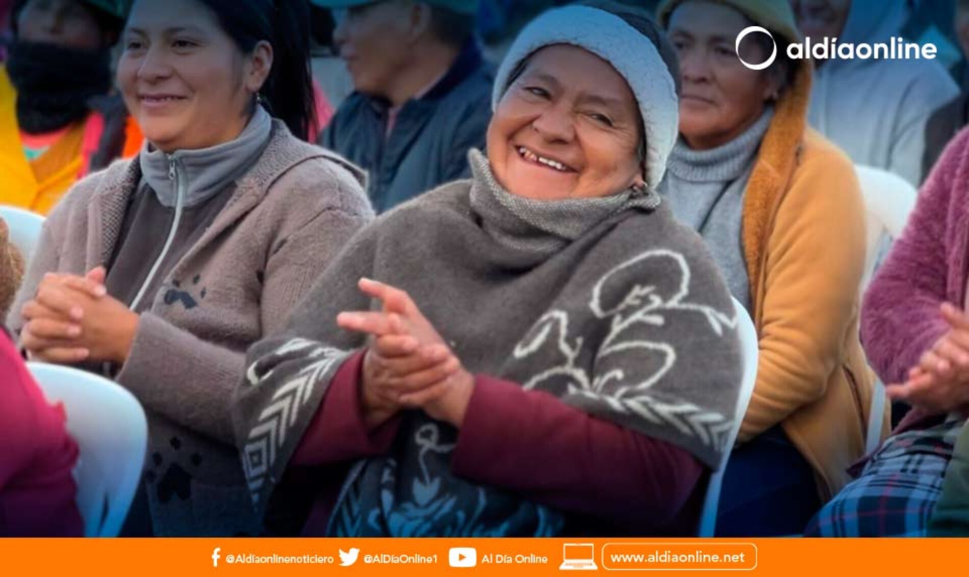 MUNICIPIO DE LATACUNGA ENTREGÓ ADOQUINES ORNAMENTALES EN EL BARRIO BRAZALES