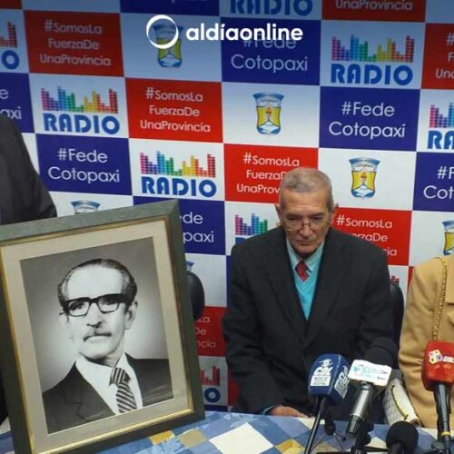EN LATACUNGA NACIONAL DE AJEDREZ OFICIAL SUB 9 – SUB 15, DENOMINADO “DR. ALBERTO DÁVILA IN MEMORIAM”