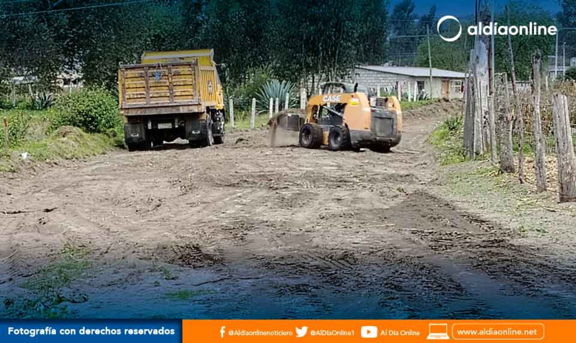 MUNICIPIO DE LATACUNGA ARRANCÓ 2 KILÓMETROS DE ADOQUINADO EN LA CALLE LEONIDAS PLAZA (VIDEOS)