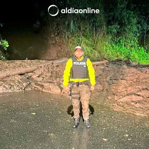 LLUVIA FUERTE AFECTA VARIOS SECTORES DE BAÑOS DE AGUA SANTA Y CIERRE DE VÍA AL PUYO