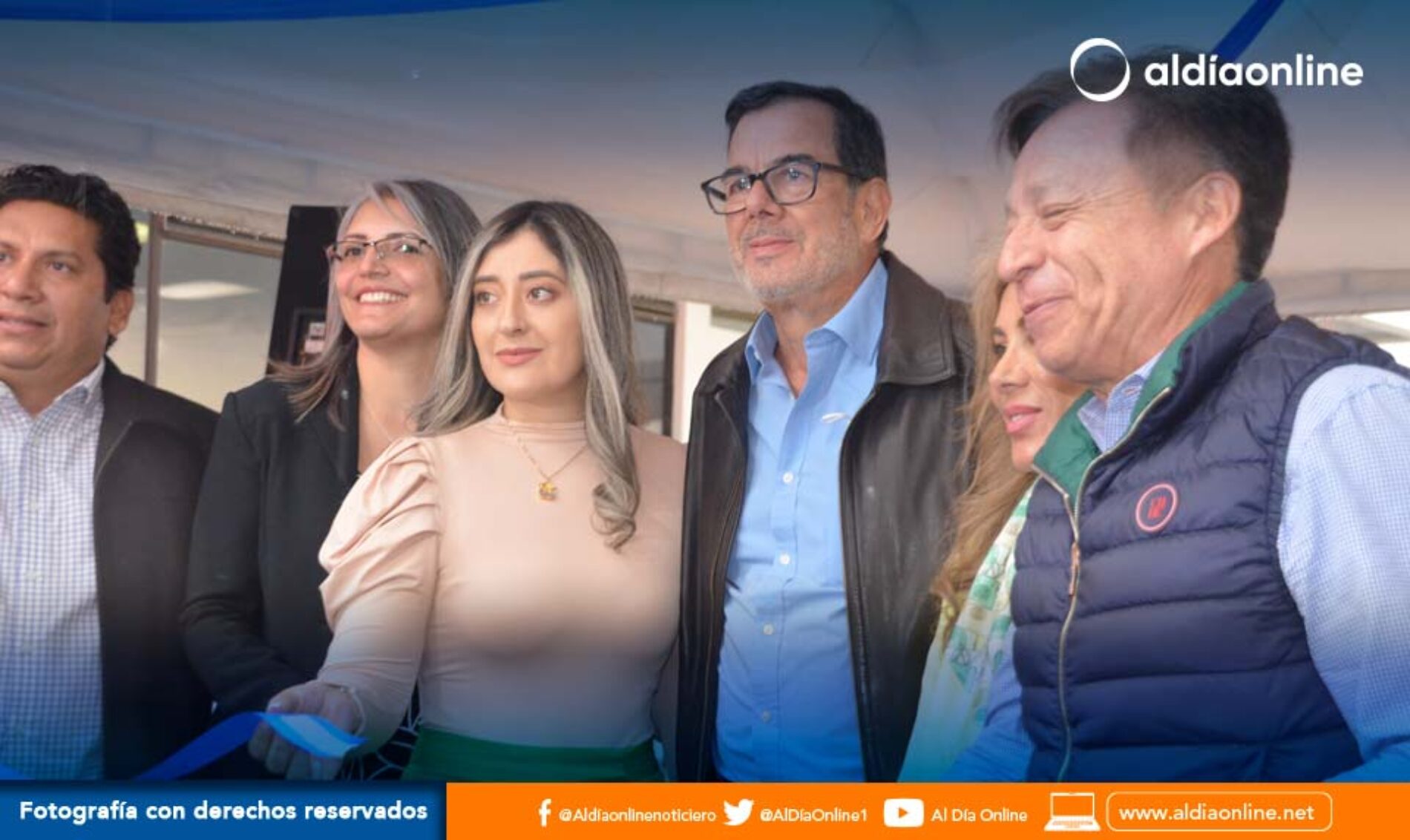 AMBULANCIA RECIBIÓ EL HOSPITAL GENERAL DEL IESS CON PRESENCIA DE DIRECTIVOS NACIONALES Y LOCALES (VIDEO)