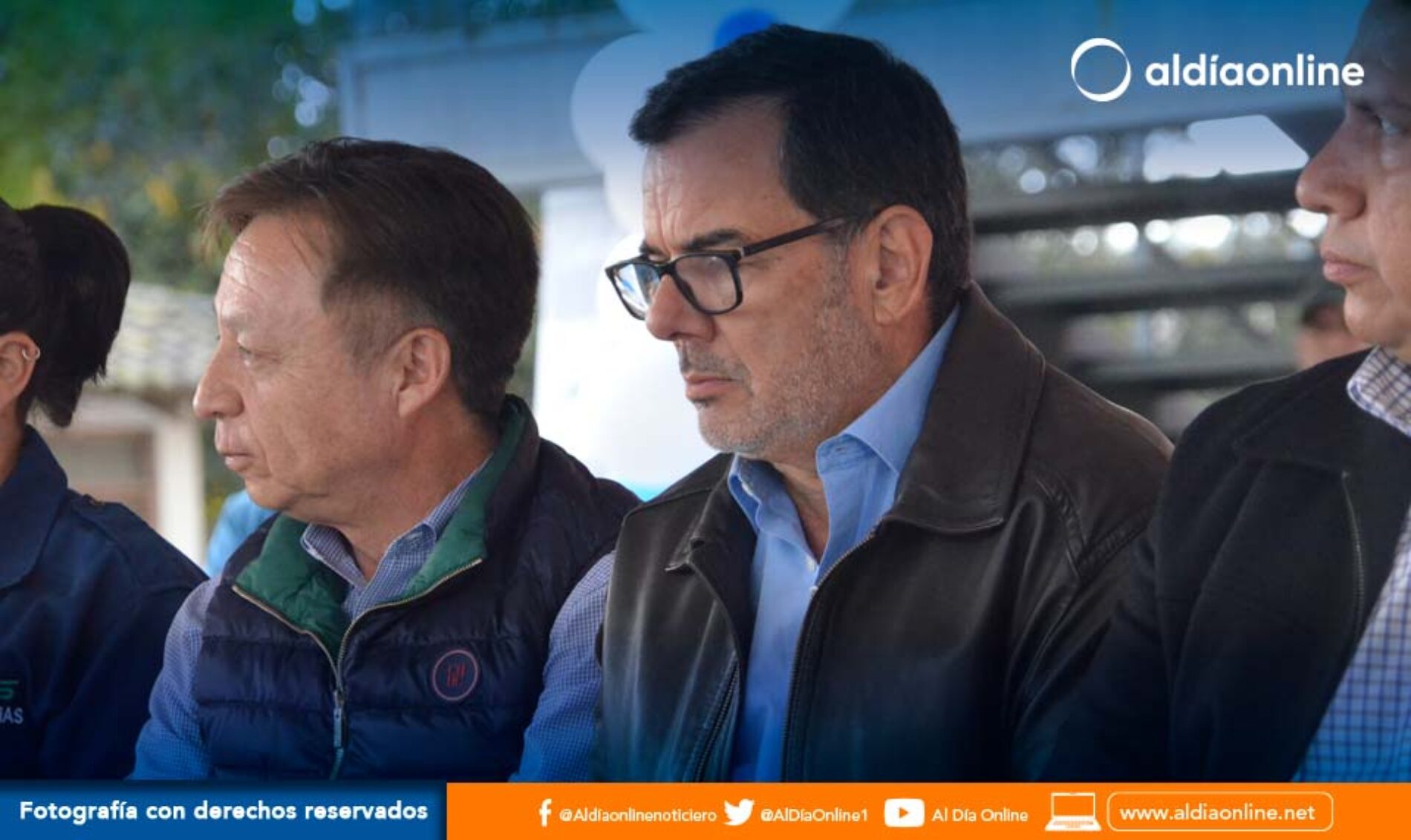 AMBULANCIA RECIBIÓ EL HOSPITAL GENERAL DEL IESS CON PRESENCIA DE DIRECTIVOS NACIONALES Y LOCALES (VIDEO)
