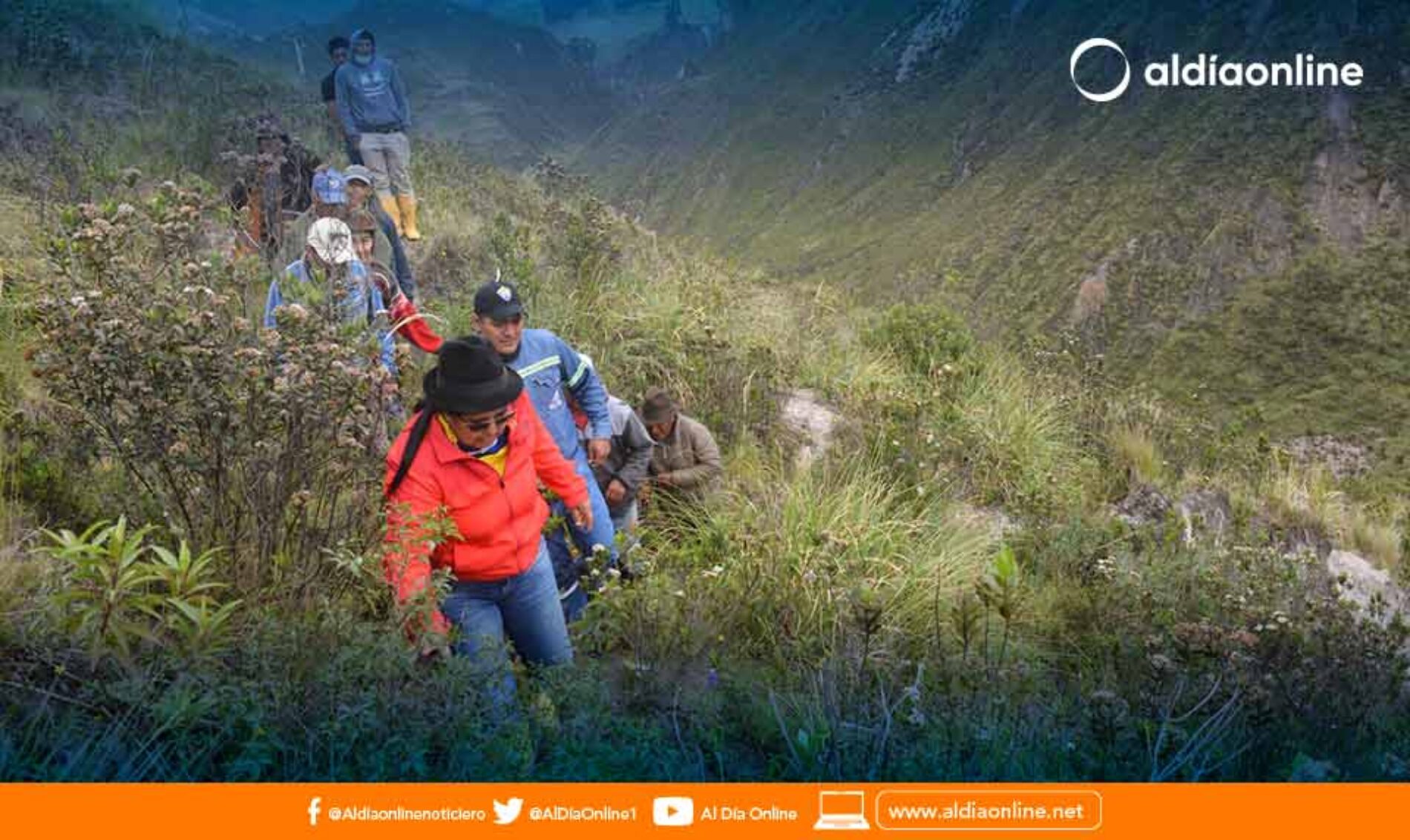 AVANZAN LOS TRABAJOS DE APERTURA DE LA VÍA QUE UNE GUANGAJE CON ISINLIVÍ