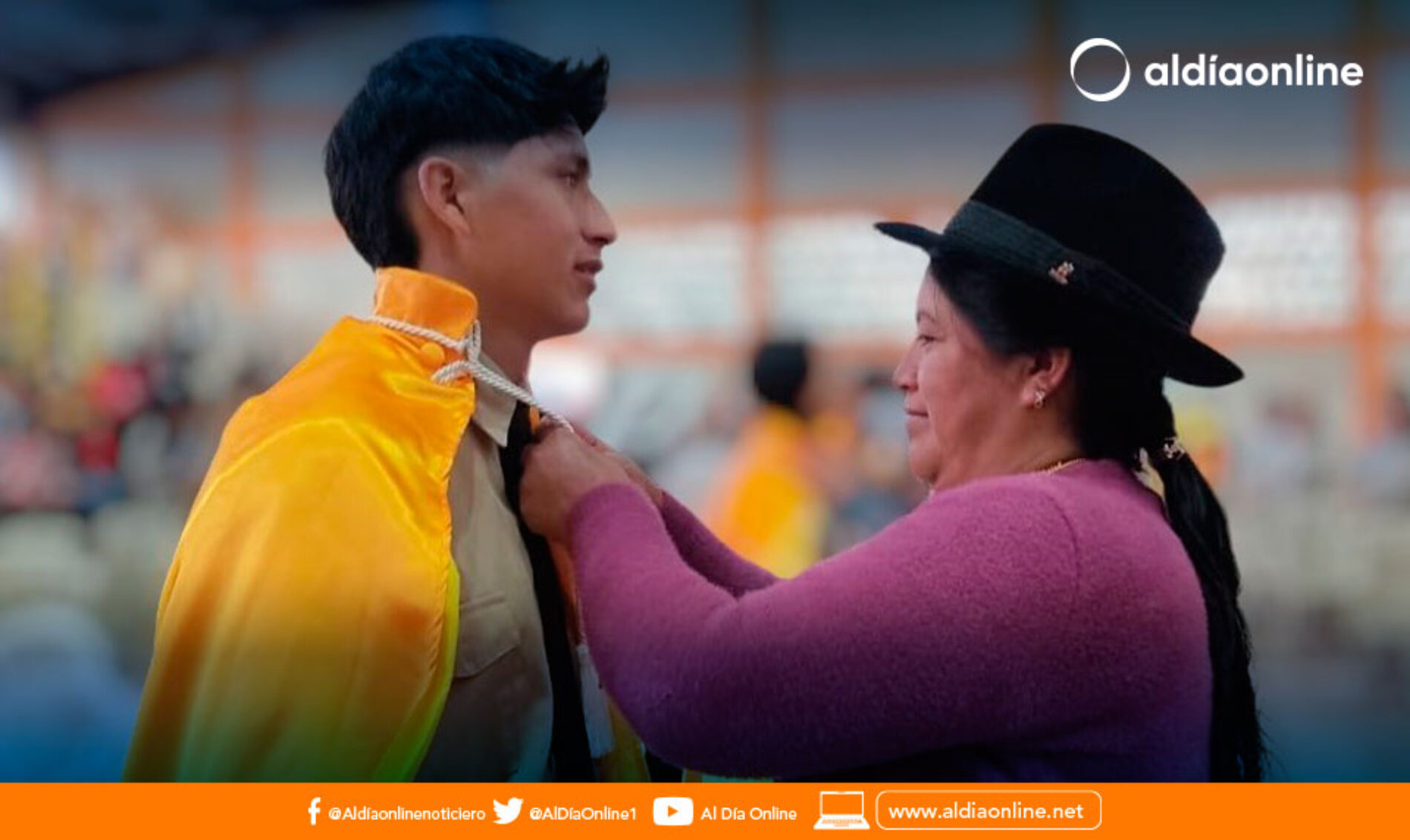 ESTUDIANTES DE LA ZONA 3 RECIBEN SU DIPLOMA COMO NUEVOS BACHILLERES DE LA REPÚBLICA