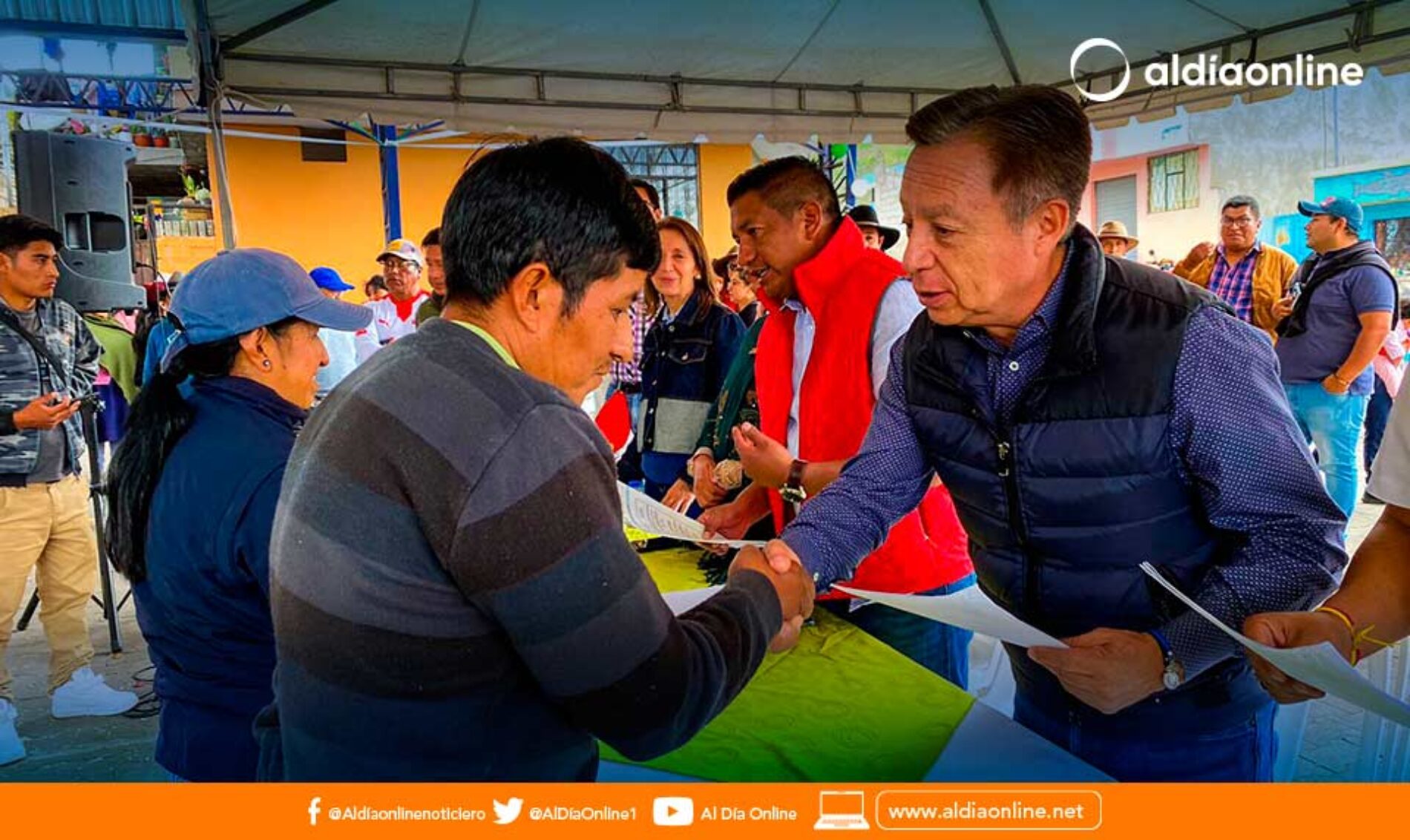 30 PRODUCTORES DEL CANTÓN SIGCHOS RECIBEN TÍTULOS DE PROPIEDAD DE TIERRAS