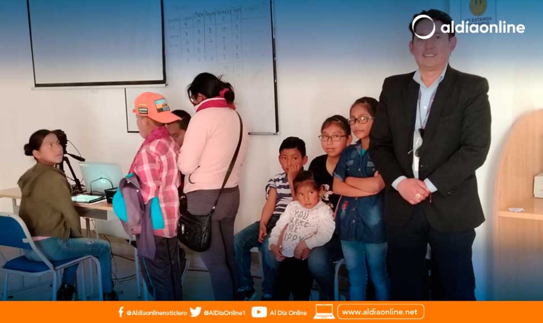 JEFATURA POLÍTICA DEL CANTÓN SAQUISILÍ Y REGISTRO CIVIL REALIZARON CAMPAÑA DE CEDULACIÓN