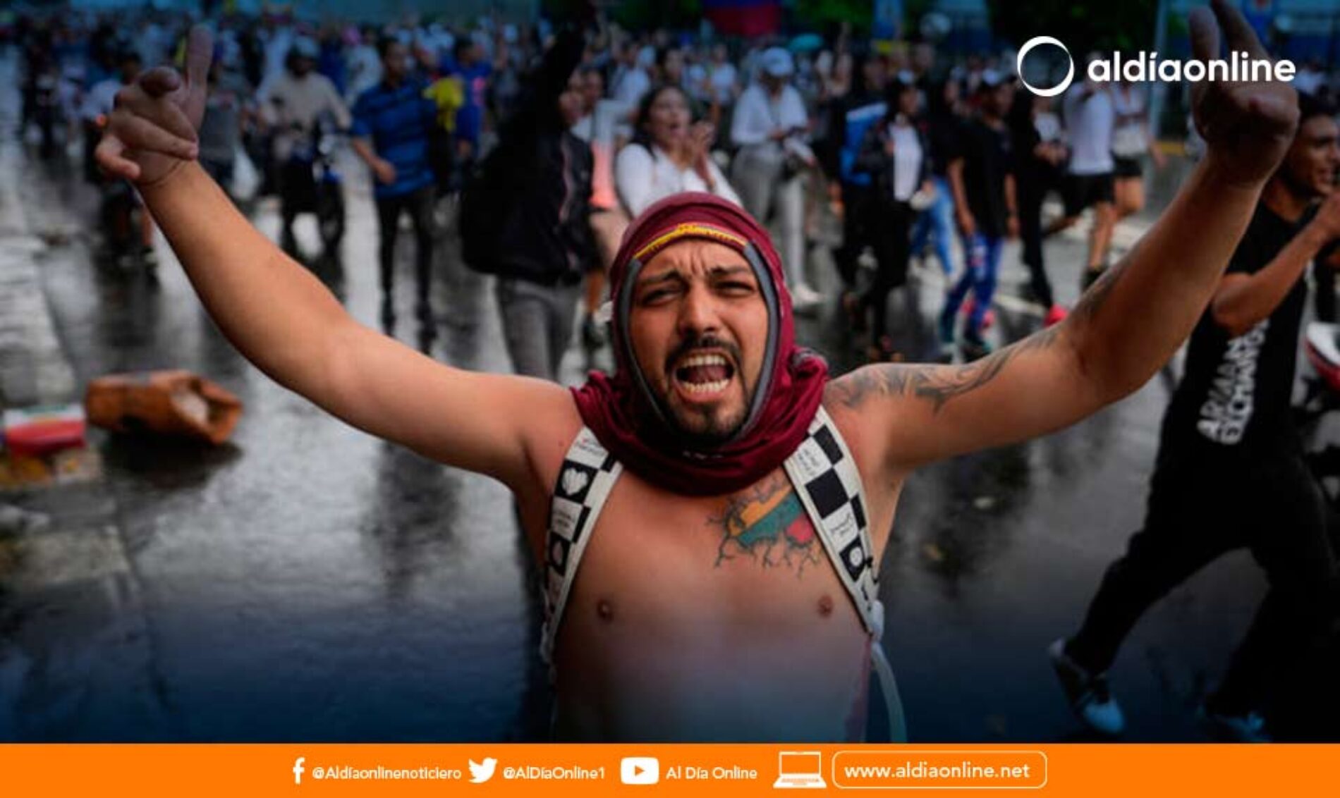 MILES DE PERSONAS PROTESTAN EN CARACAS CONTRA LA REELECCIÓN DE NICOLÁS MADURO
