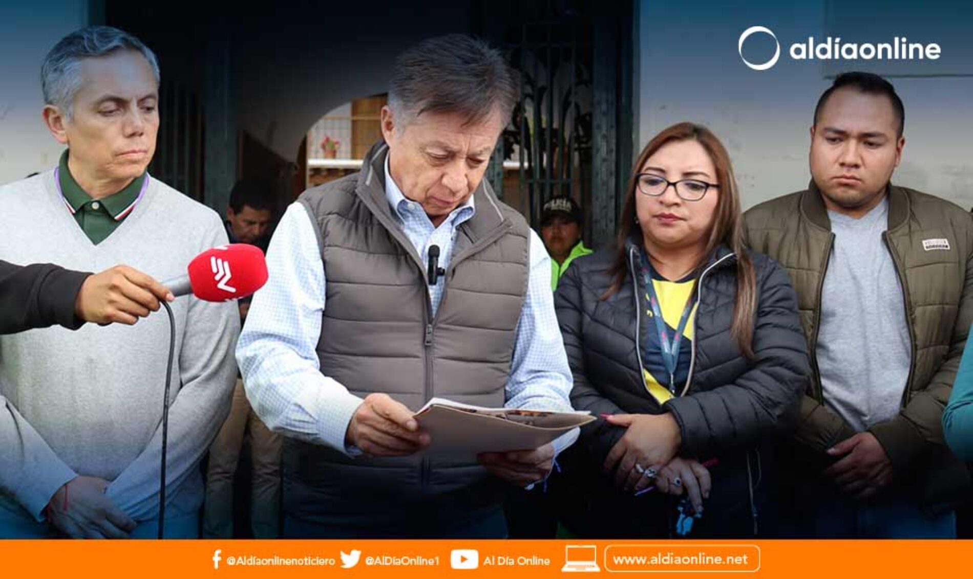 GOBERNADOR DE COTOPAXI MANTUVO DIÁLOGO CON FEUE Y FUT