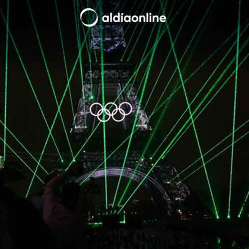 TEAM ECUADOR NAVEGÓ EL RÍO SENA EN INAUGURACIÓN DE JUEGOS OLÍMPICOS . PARÍS 2024