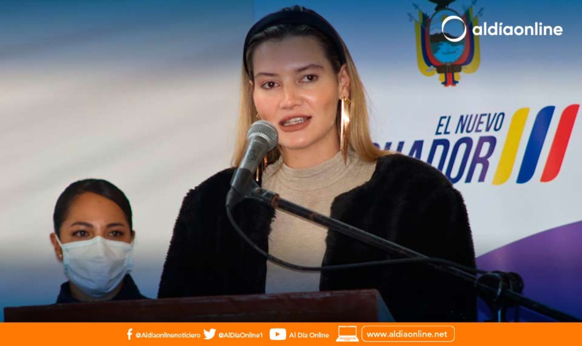 MINISTRA DE AMBIENTE ENTREGÓ AUTORIZACIÓN DE USO DEL AGUA PARA CONSUMO HUMANO, A MÁS DE 4.000 HABITANTES DE  PANZALEO