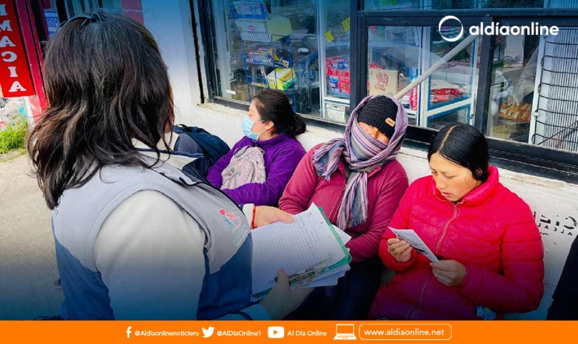 PATRONATO DE SALCEDO SOCIALIZA LA IMPORTANCIA DE ACUDIR PERIÒDICAMENTE AL PROFESIONAL EN OBSTERICIA EN LA COMUNIDAD PAPAHURCO