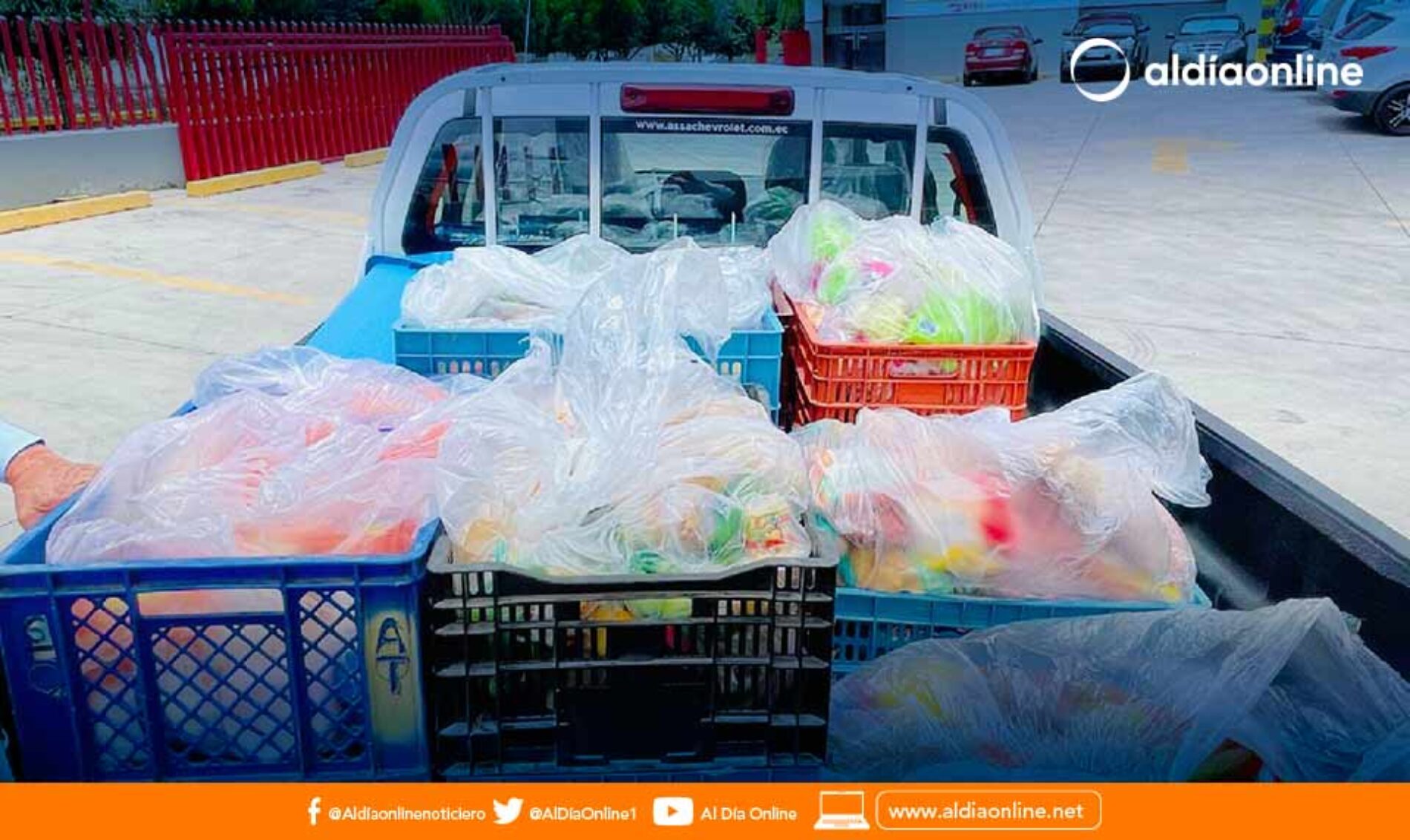 EMPRESA PRIVADA AKÍ DONA ALIMENTOS A CENTRO DE ATENCIÓN GERIÁTRICA VIDA FELIZ DEL CANTÓN SALCEDO