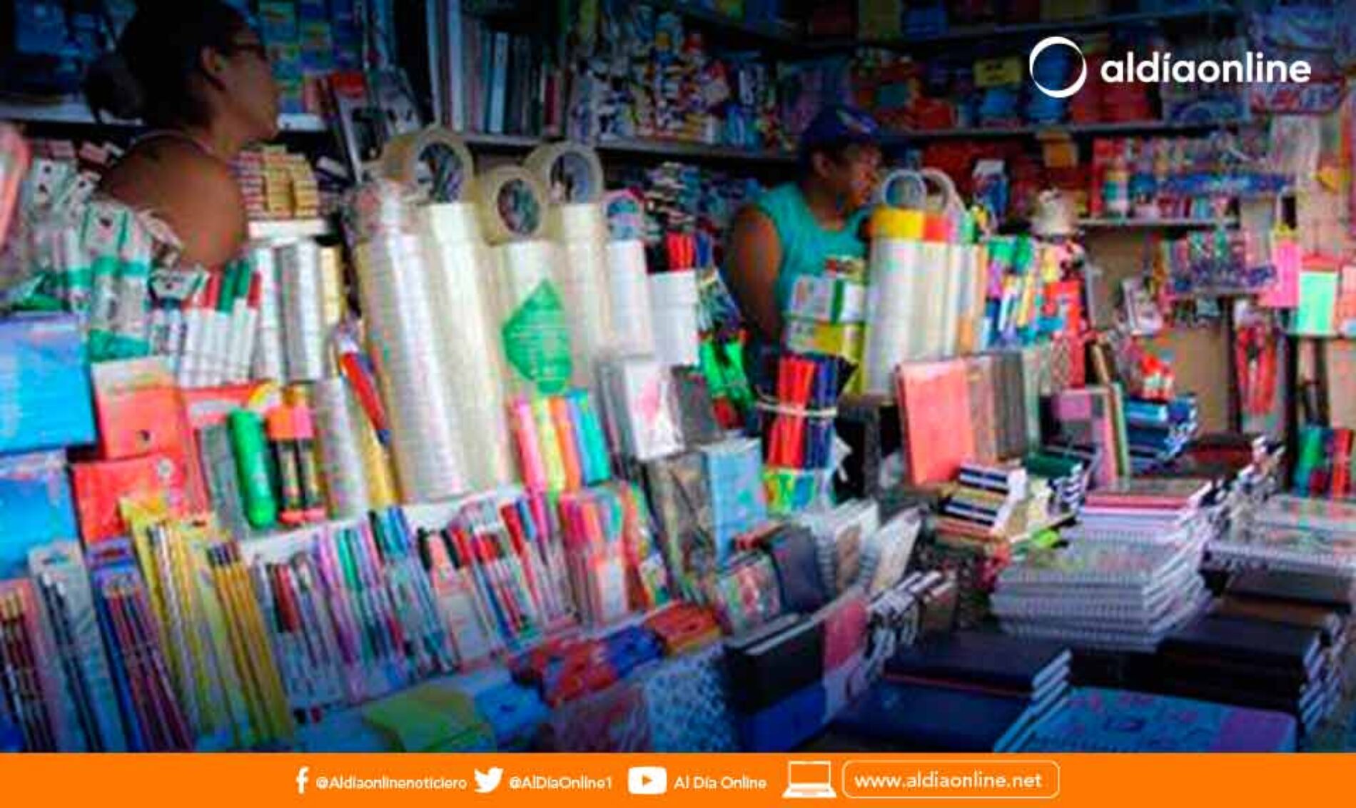 EN COTOPAXI SE REALIZÓ CONTROL DE PRECIOS EN PAPELERÍAS Y ALMACENES DE VENTA DE UNIFORMES