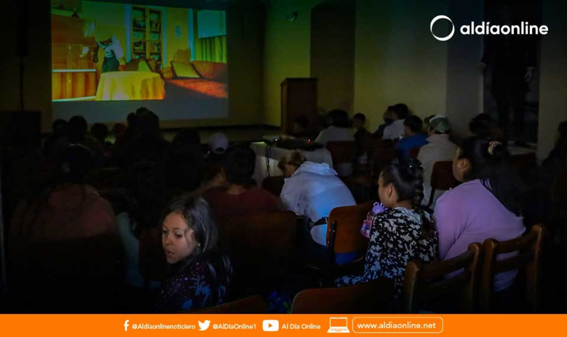 INAUGURACIÓN DEL PROYECTO “MIÉRCOLES DE CINE EN LATACUNGA”