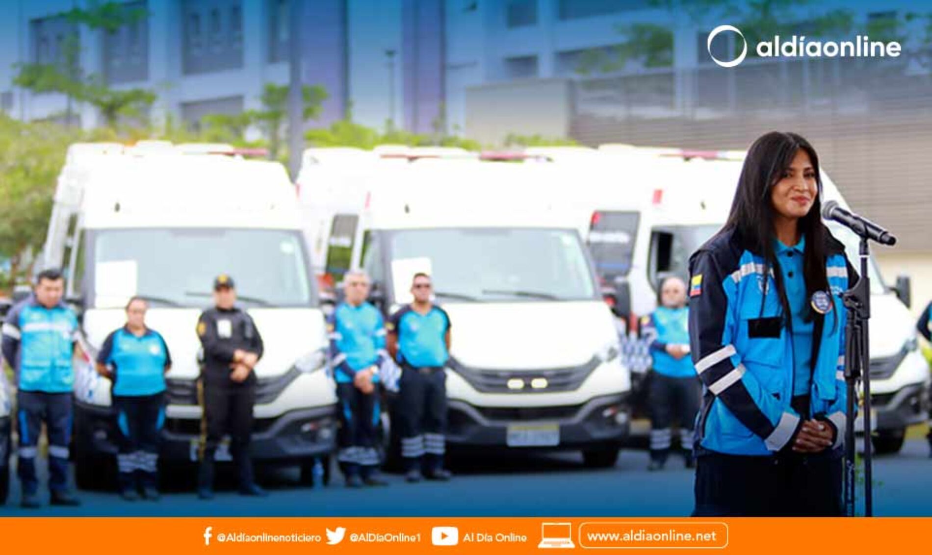 PRESIDENTE NOBOA ENTREGÓ 49 AMBULANCIAS PARA ATENCIÓN PREHOSPITALARIA EN 16 PROVINCIAS EL PAÍS