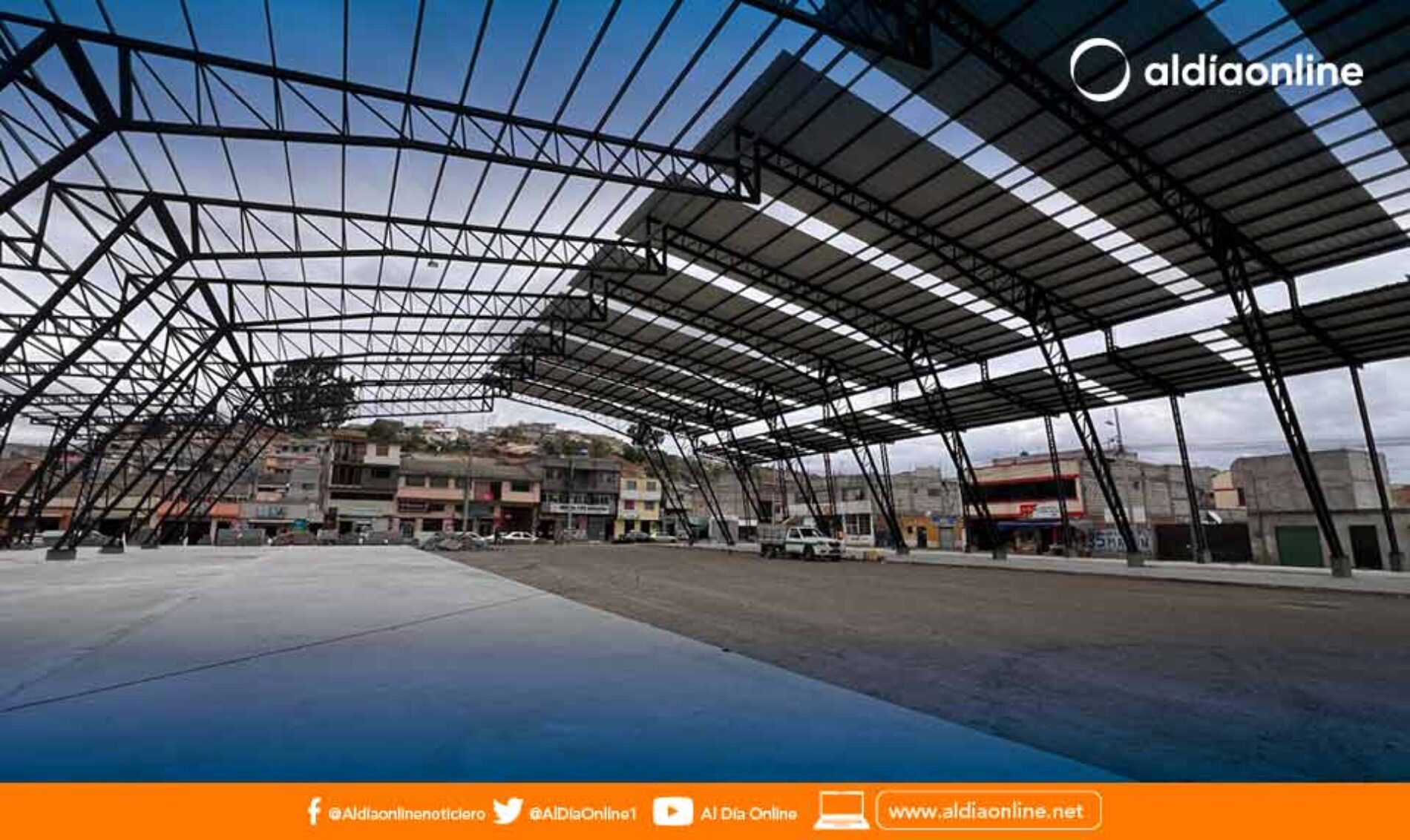 LOS TRABAJOS EN LA OBRA DE LA PLAZA CANADÁ NO SE DETIENEN Y TIENE UNA 85%  DE EJECUCIÓN.(VIDEO)
