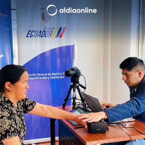 REGISTRO CIVIL DE LATACNGA RENOVA CÉDULAS DE IDENTIDAD DE PERSONAS CON DISCAPACIDAD Y ADULTOS MAYORES