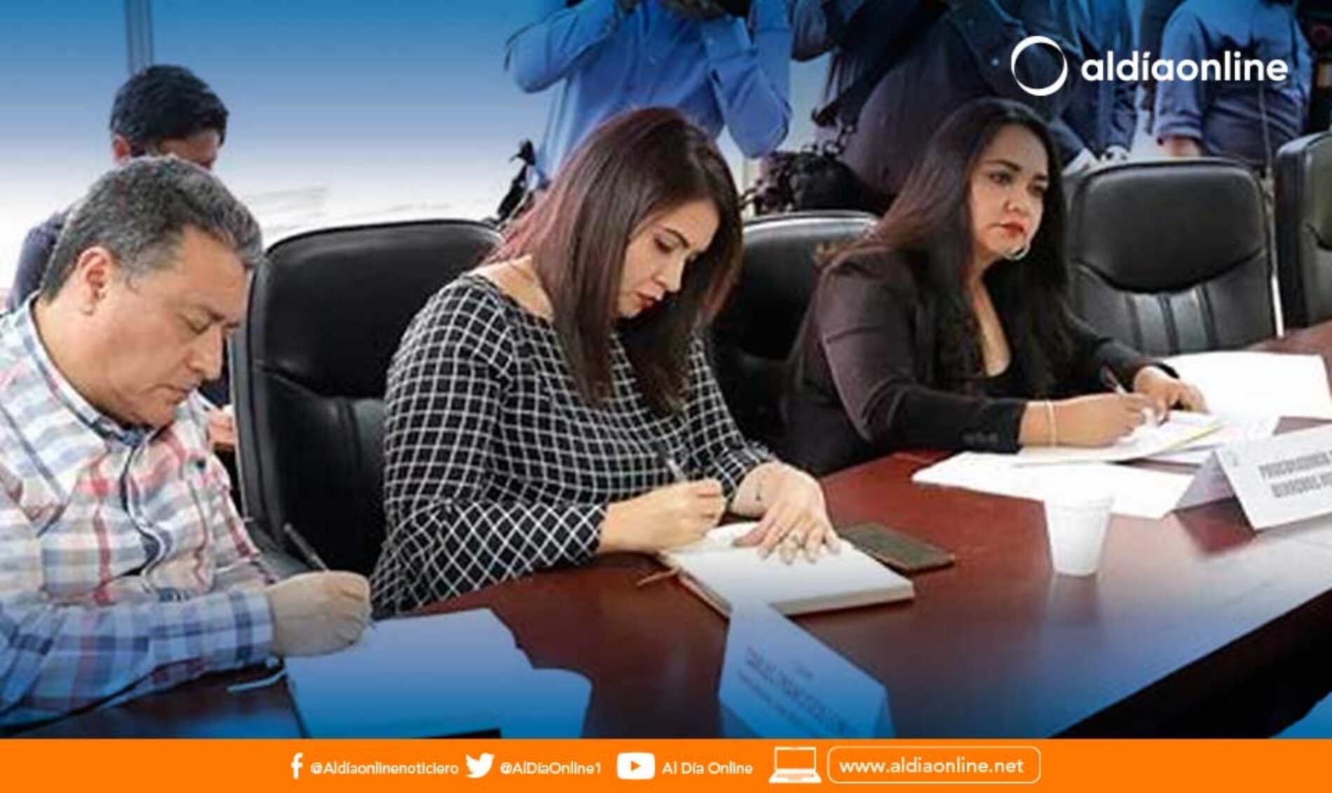 JUICIO POLÍTICO A DIANA SALAZAR SE ARCHIVA EN LA COMISIÓN DE FISCALIZACIÓN