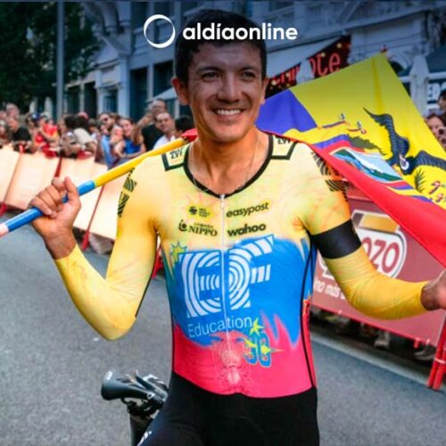 “RICHARD CARAPAZ PLANTEÓ EL OBJETIVO DE IR POR EL ARCOÍRIS EN EL CAMPEONATO MUNDIAL”