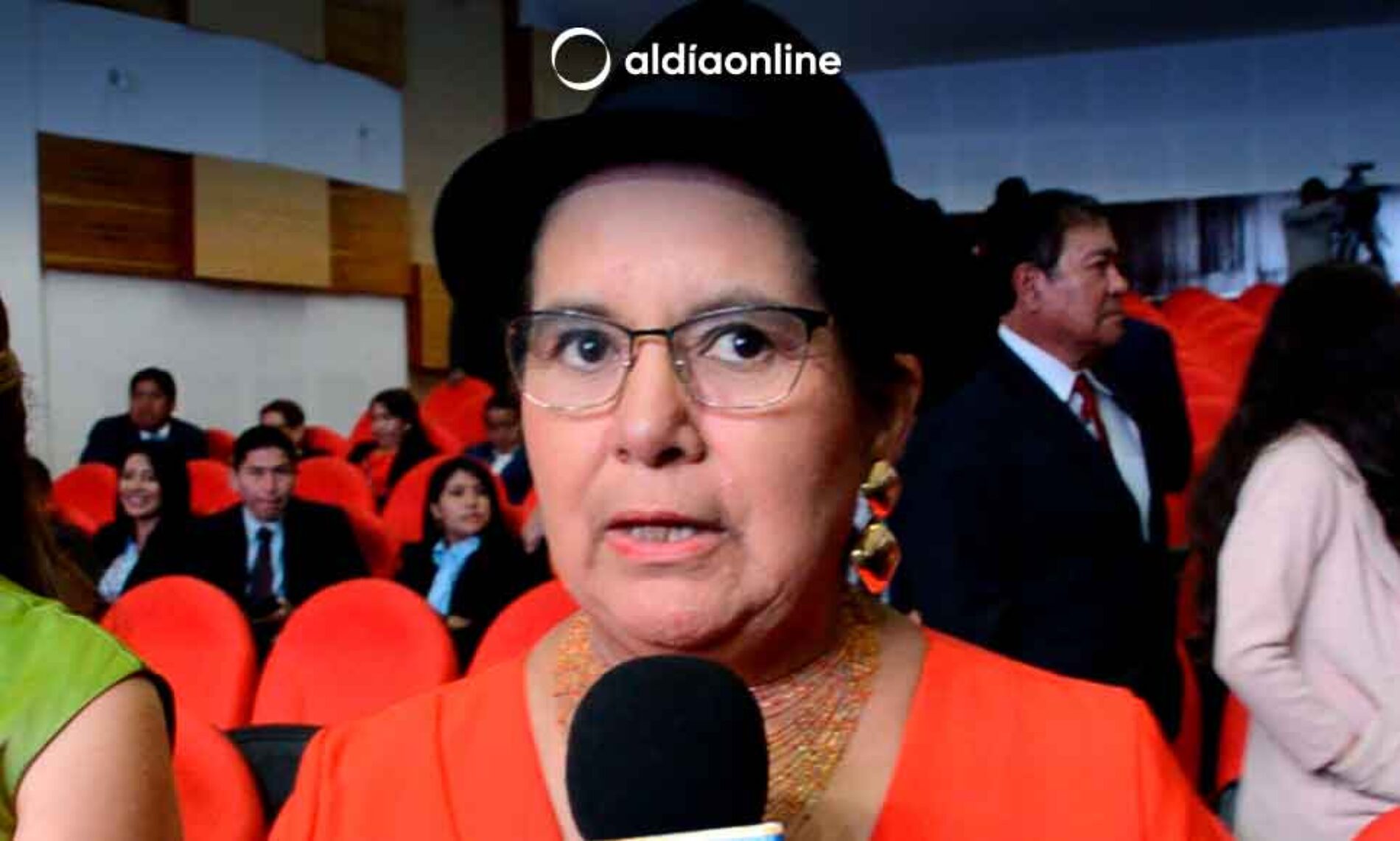 PREFECTA DE COTOPAXI A LA ESPERA DE DEMANDA PARA CANCELAR VALOR DE ALIMENTACIÓN DE TRABAJADORES (VIDEO)