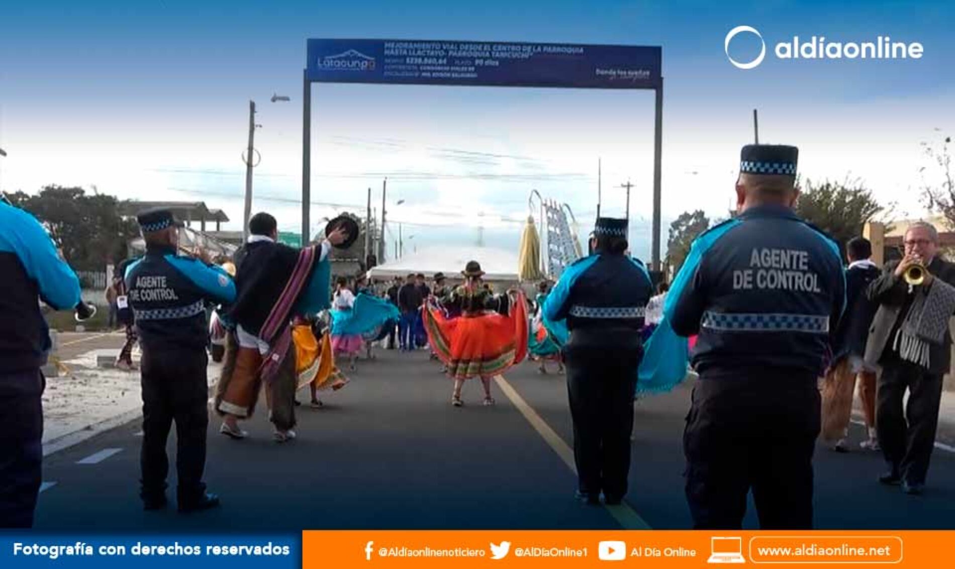 TANICUCHÍ CUENTA CON UNA VÍA QUE GENERA DESARROLLO EN EL CANTÓN LATACUNGA (VIDEO)