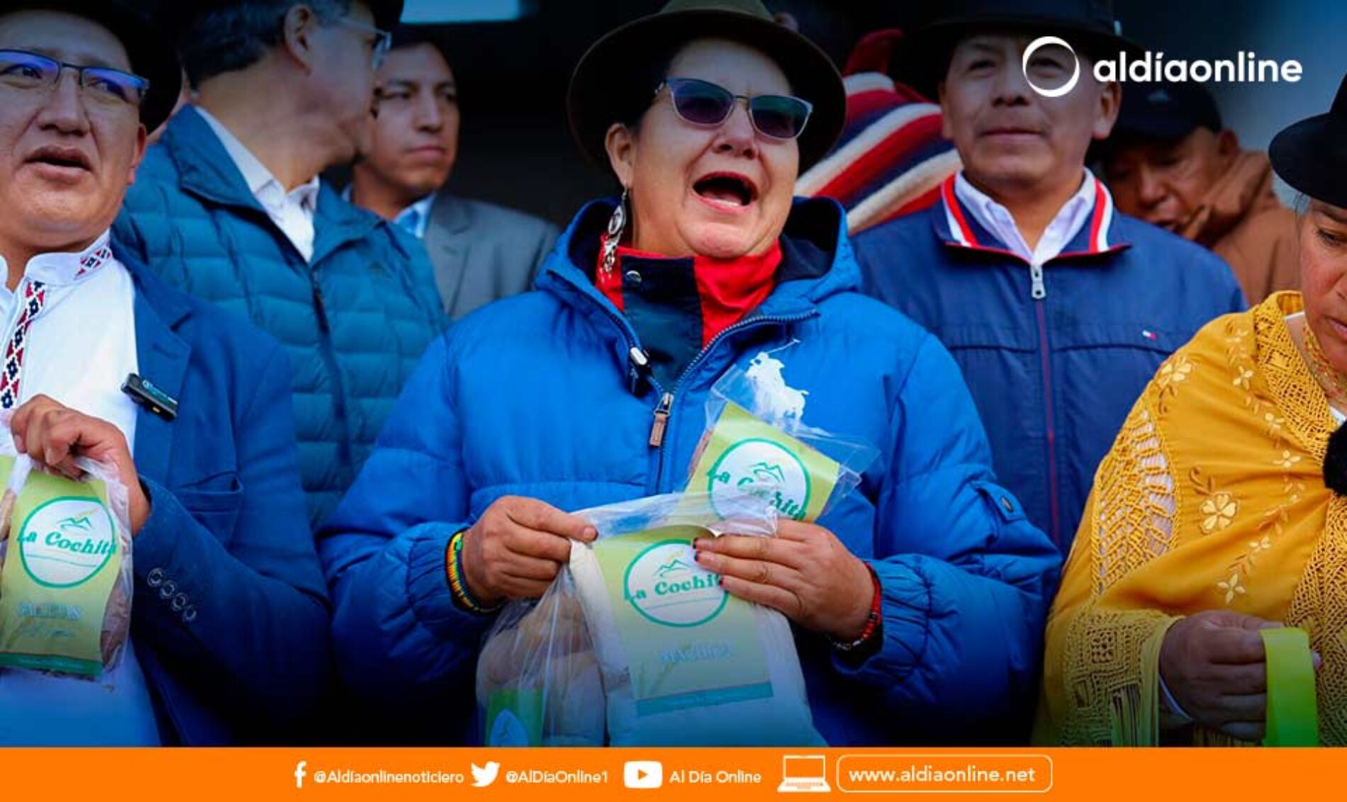 PREFECTA DE COTOPAXI INAUGURÓ EL ASFALTADO DE LA VÍA PASUBULLO-LA COCHA EN LA PARROQUIA ZUBAHUA.