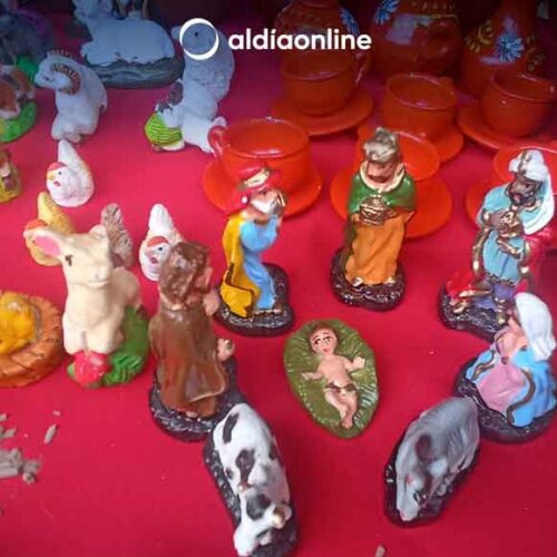 PARROQUIA LA VICTORIA EN PUJILÍ VISITADO POR LA FERIA DE FINADOS